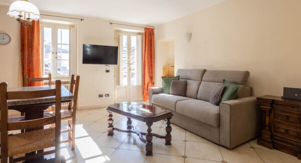 appartamento bilocale per vacanze in centro aosta